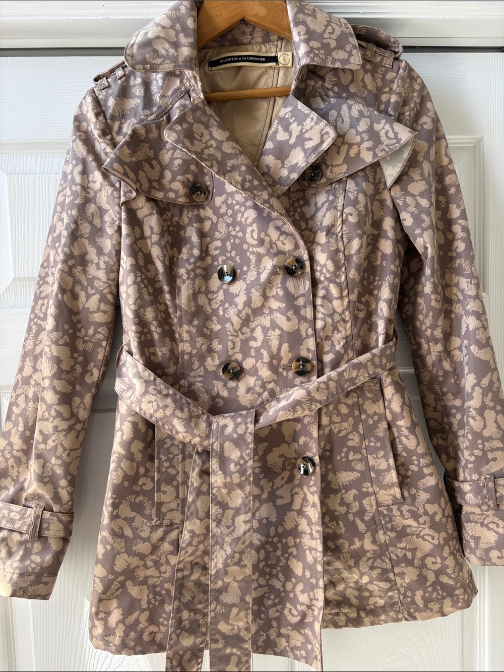 Daughters of the Liberation taupe double breasted cropped belted raincoat NWOT